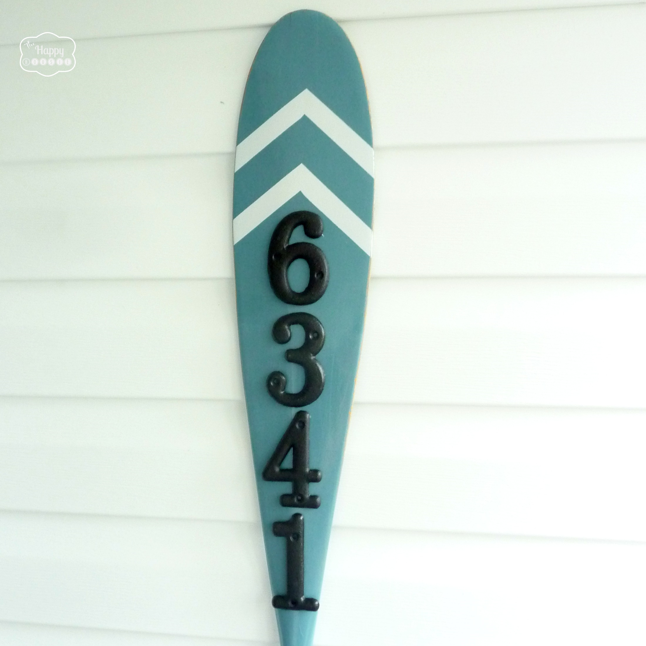 Finishing Off the Front Porch with a Vintage Paddle Address Sign