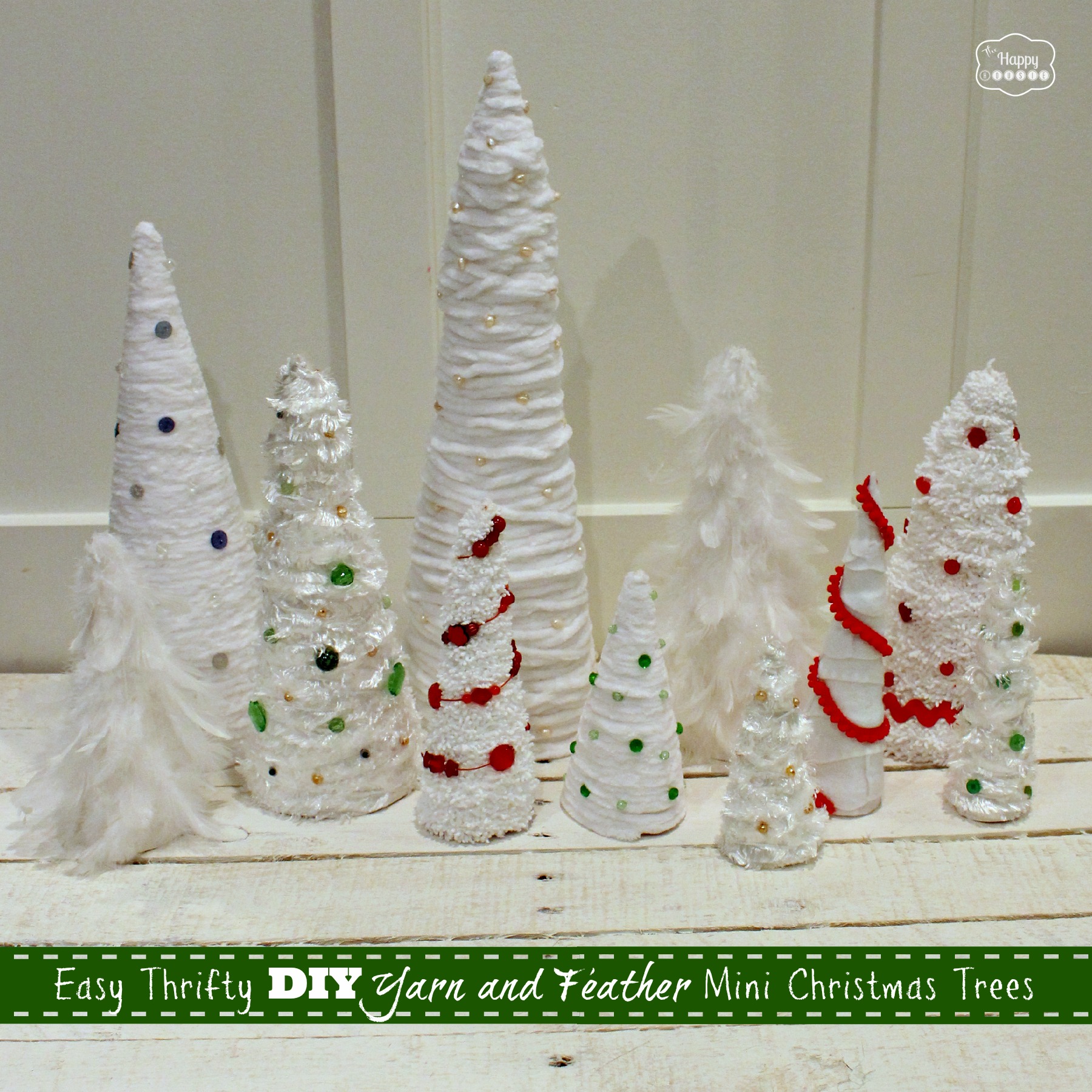 Easy Thrifty DIY Mini Christmas Trees {with Yarn and Feathers}