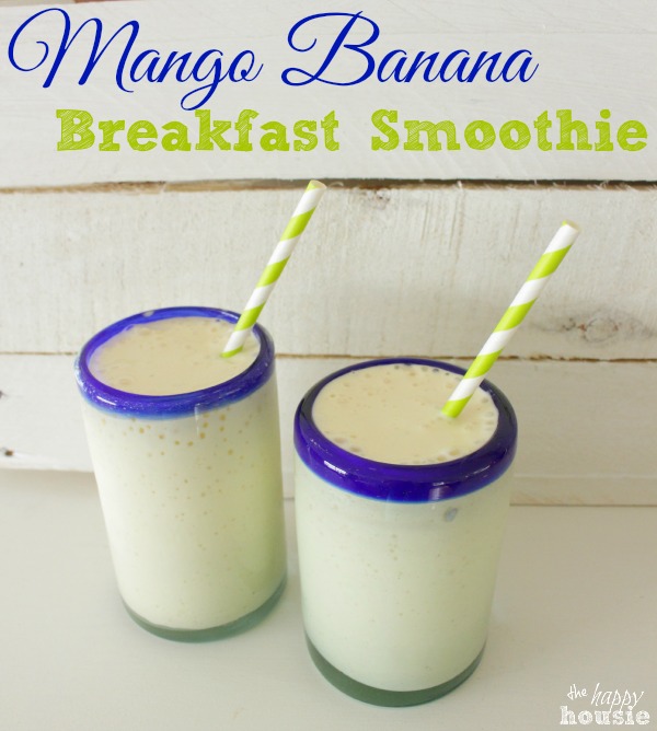 Easy and Delicious Mango Banana Breakfast Smoothies
