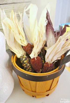 Rustic and Natural Fall Mantel Decor | The Happy Housie