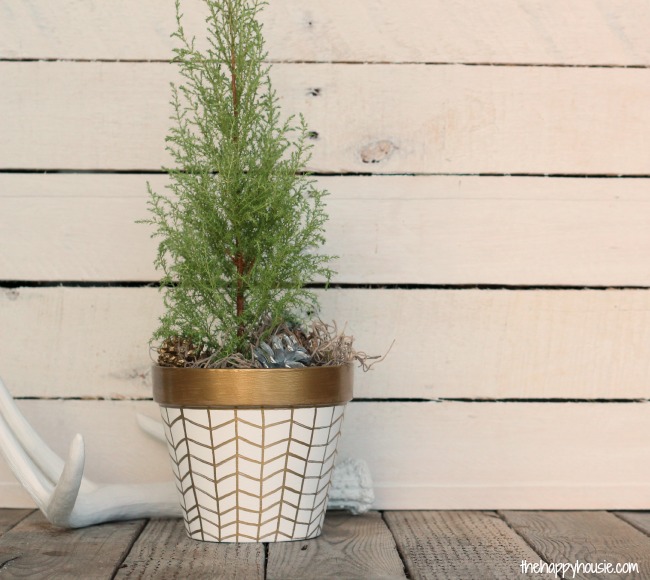 DIY Gold and White Herringbone Decorative Flower Pot.