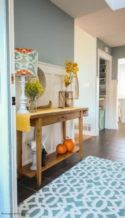 Come on tour this cheery fall front porch and entry hall Fall Home Tour Part 2 at thehappyhousie.com-10