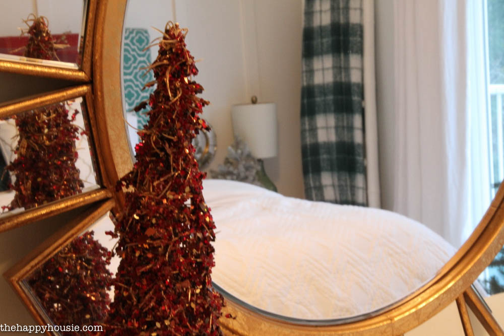 Christmas Home Tour adorable Christmas touches in the bedrooms and bathrooms -17