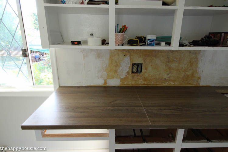Install New Countertops On Old Cabinets, How To Install Countertop Without Cabinets
