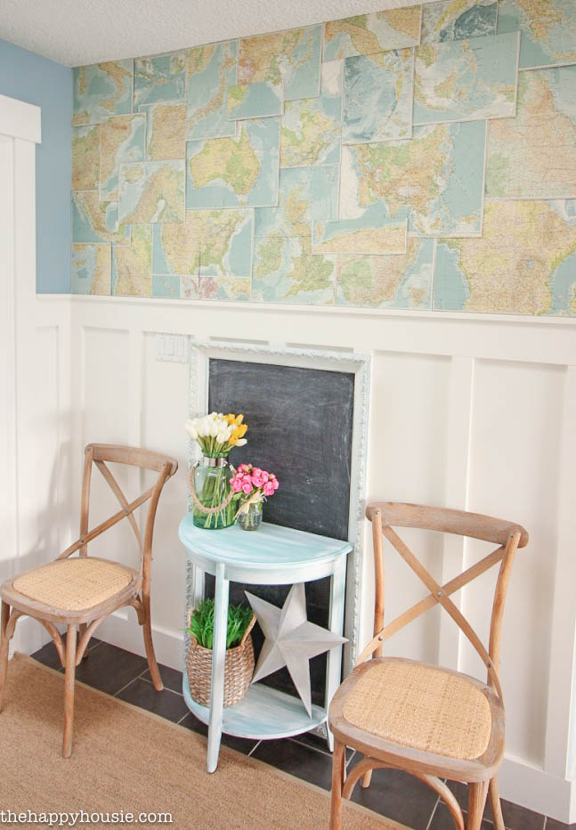 Faux Map Wallpaper and Chalk Painted Entry Table Makeover Entry Hall Foyer tweaks at the happy housie-23