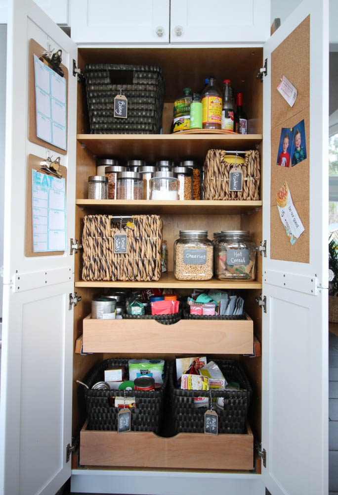 How to Organize Your Pantry and Why Even Bother with Free Printable Shopping List and Weekly Meal Planning Sheets at thehappyhousie.com-19