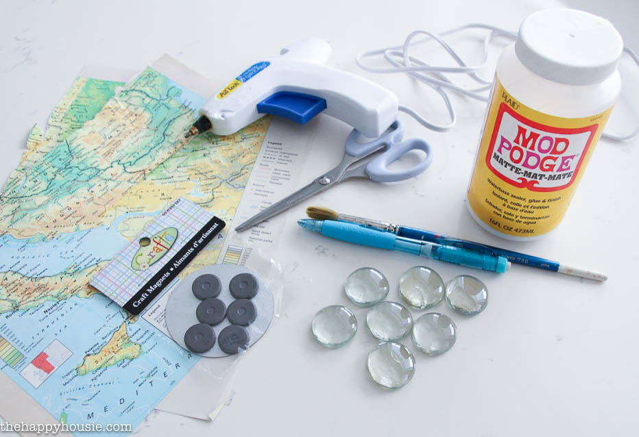 Quick & Easy DIY Map Magnets a great DIY Gift Idea tutorial at the happy housie-1