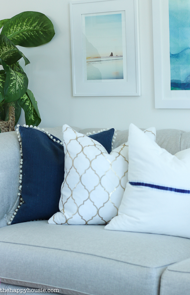Coastal Style Blue and White Living Room Lakehouse Living Room Makeover Reveal for the One Room Challenge -14