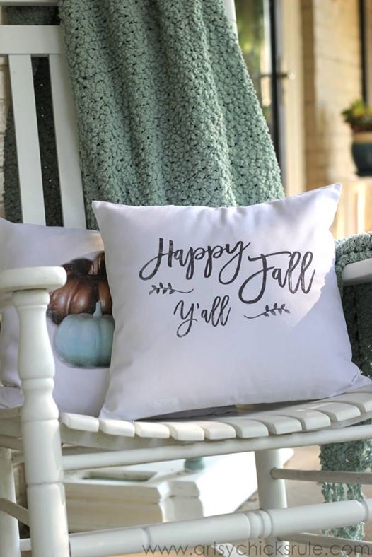Fall Pillows and Free Fall Printables from Artsy Chicks Rule