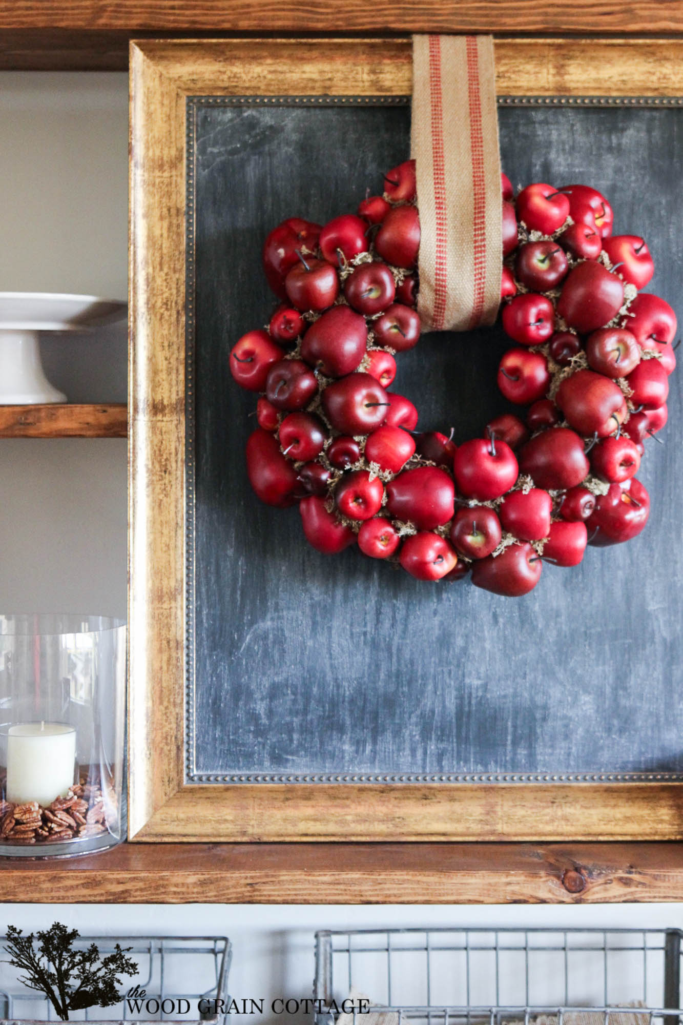 Fantastic DIY Fall Wreaths Apple-Wreath-by-The-Wood-Grain-Cottage-10