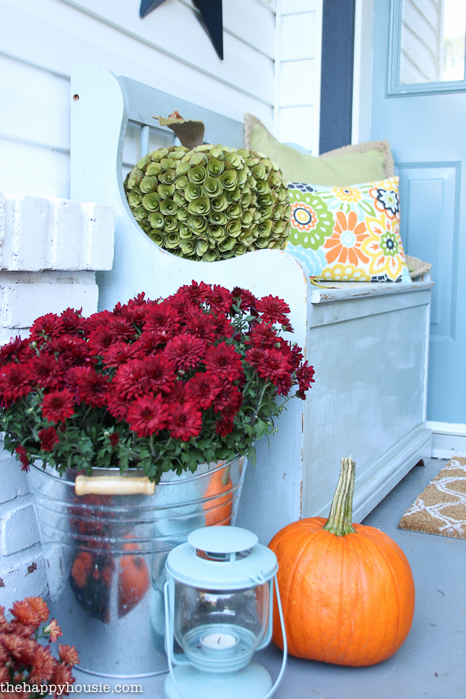 easy-ways-to-decorate-your-front-porch-for-fall-5