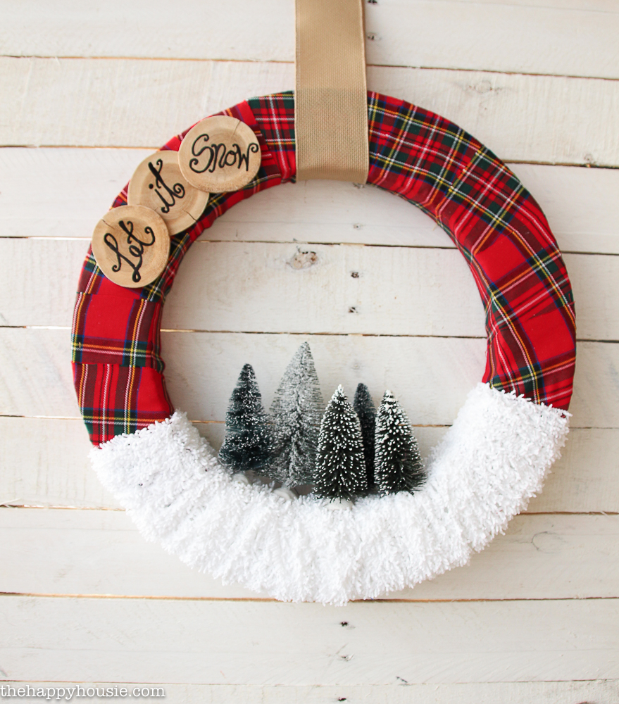 Up close of the DIY Christmas wreath.