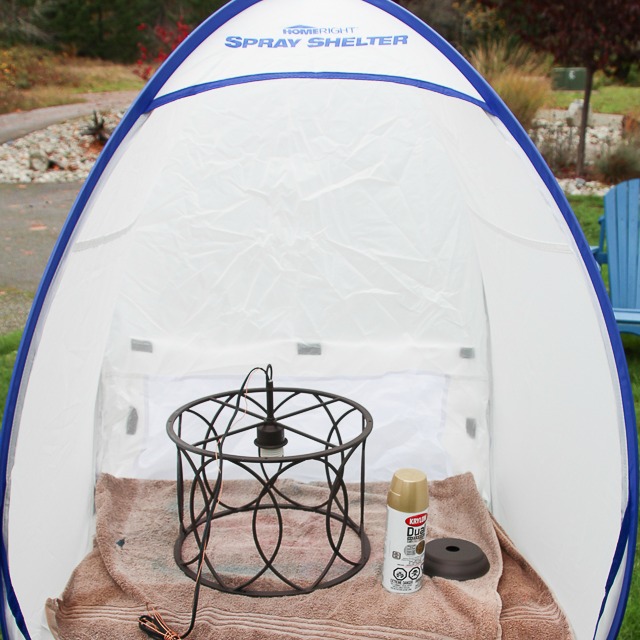 square-never-make-a-mess-while-spray-painting-again-with-the-super-easy-to-set-up-and-portable-homeright-spray-shelter-5