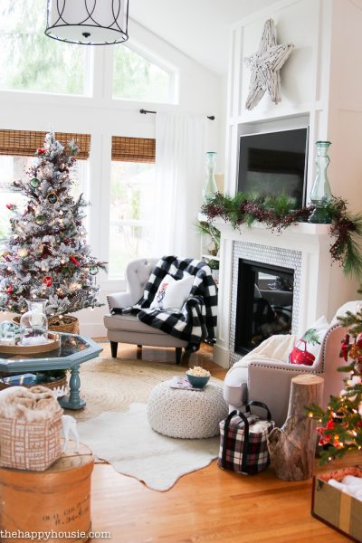 Classic Christmas Living Room Tour | The Happy Housie