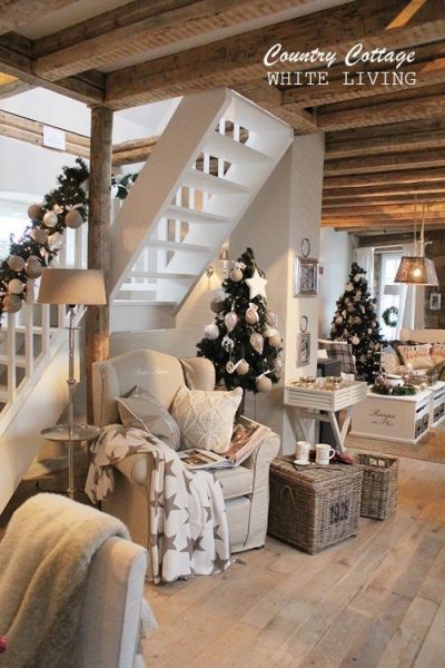 Rustic Natural & Neutral Christmas Style Series | The Happy Housie