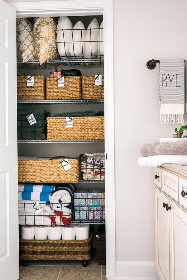 20 Beautifully Organized Linen Closets, Diy Linen Closet Shelving