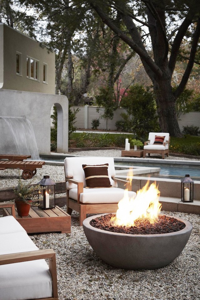 Inspiring Outdoor Fire Pit Areas, Pea Gravel Fire Pit Area