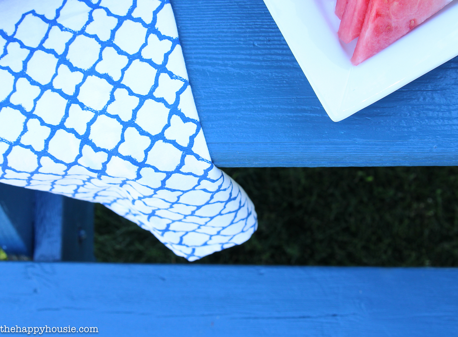 A blue and white tablecloth.
