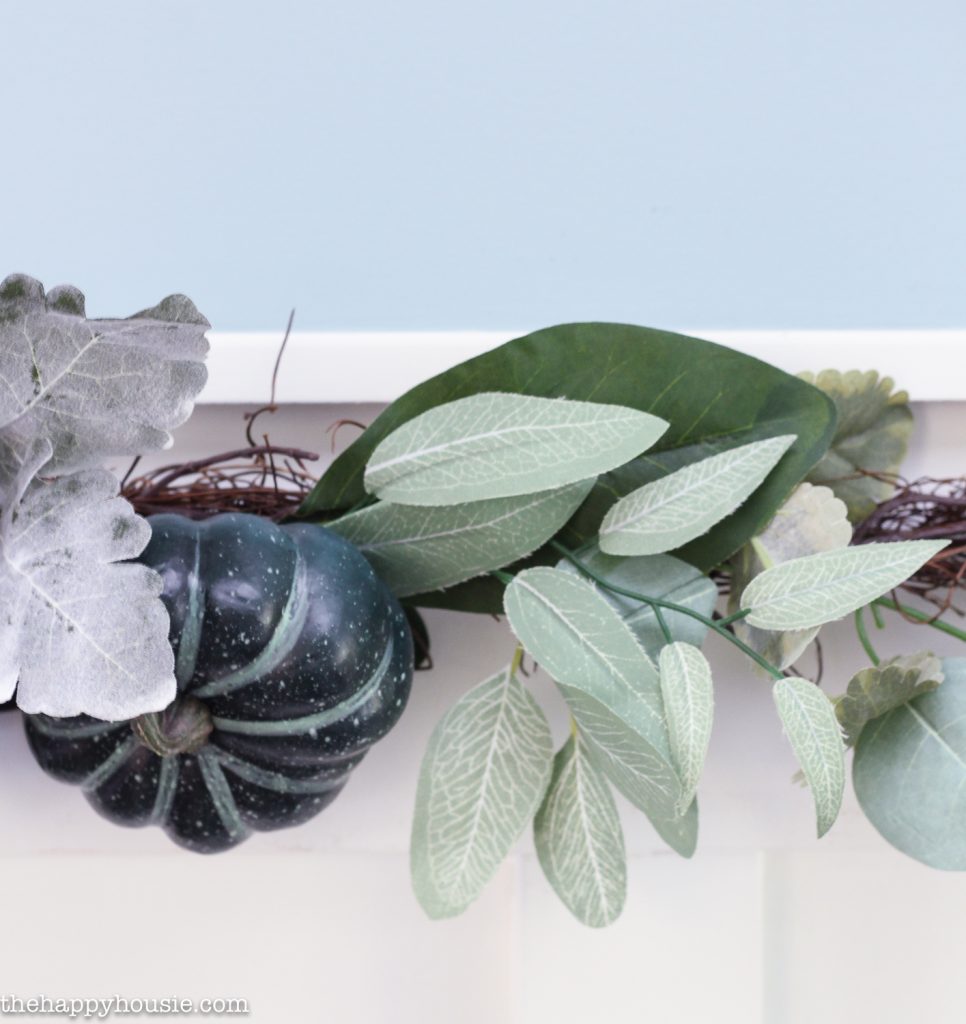 Simple Fall Front Entry Hall Decor | The Happy Housie