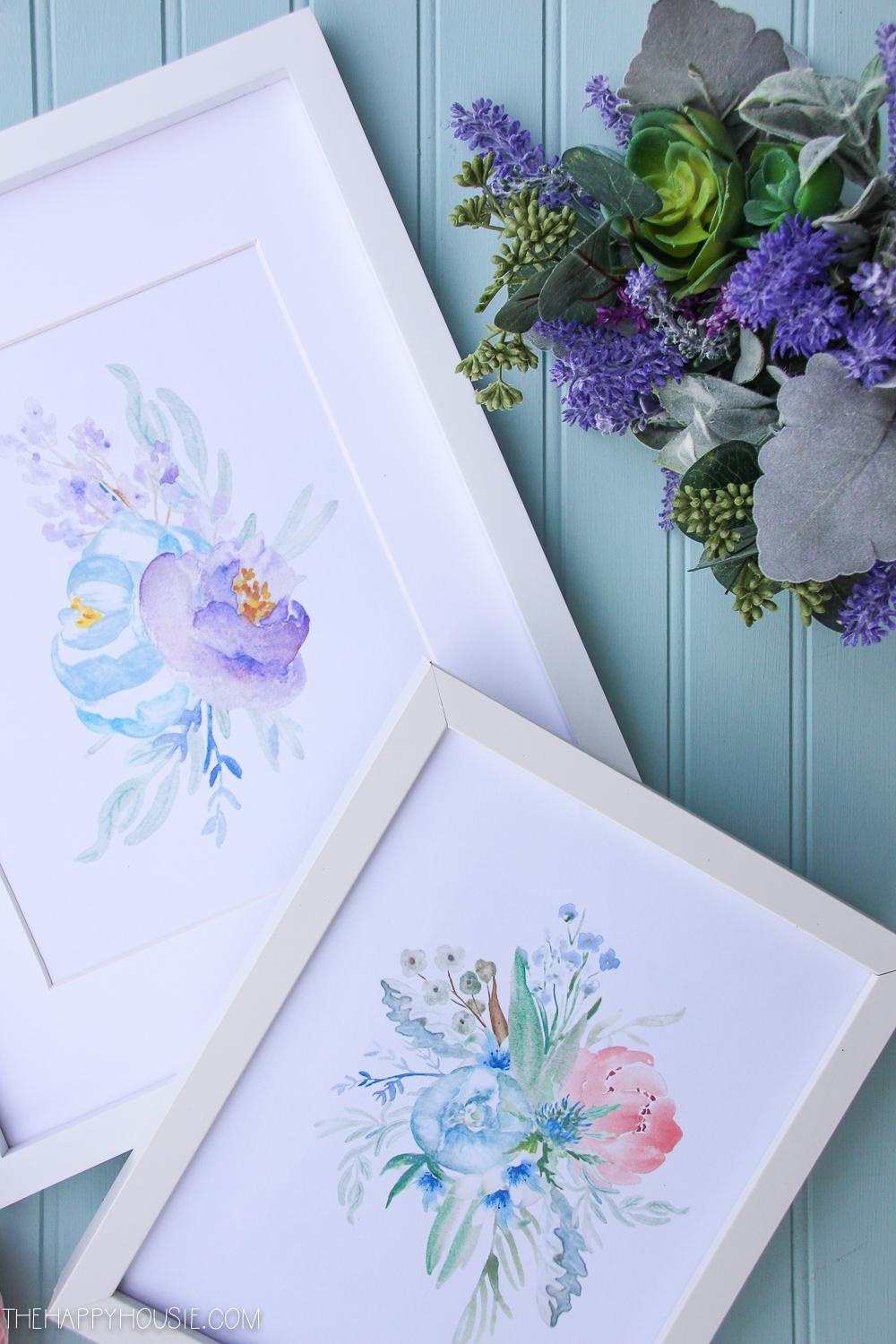 Up close look at the delicate florals in this printed watercolour prints.