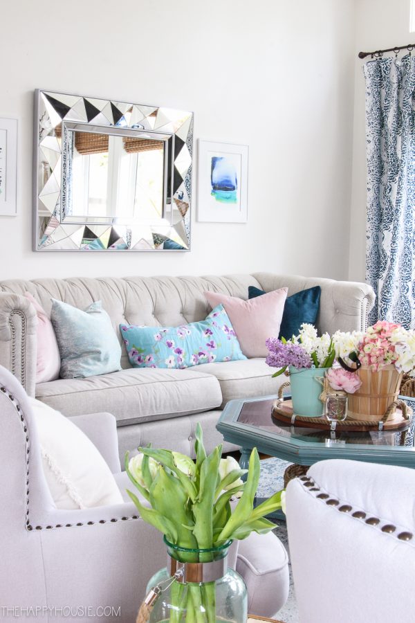 Spring Living Room Tour | The Happy Housie