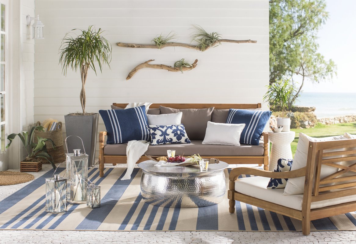 Outdoor Living Space Inspiration & Finds