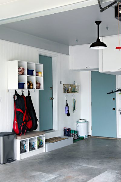 20 Super Functional DIY Garage Mudrooms | The Happy Housie