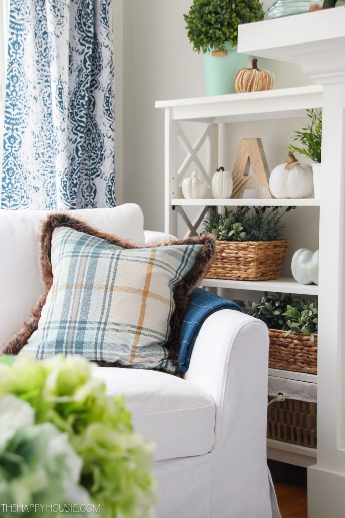 Blue & Green Fall Decor Home Tour | The Happy Housie