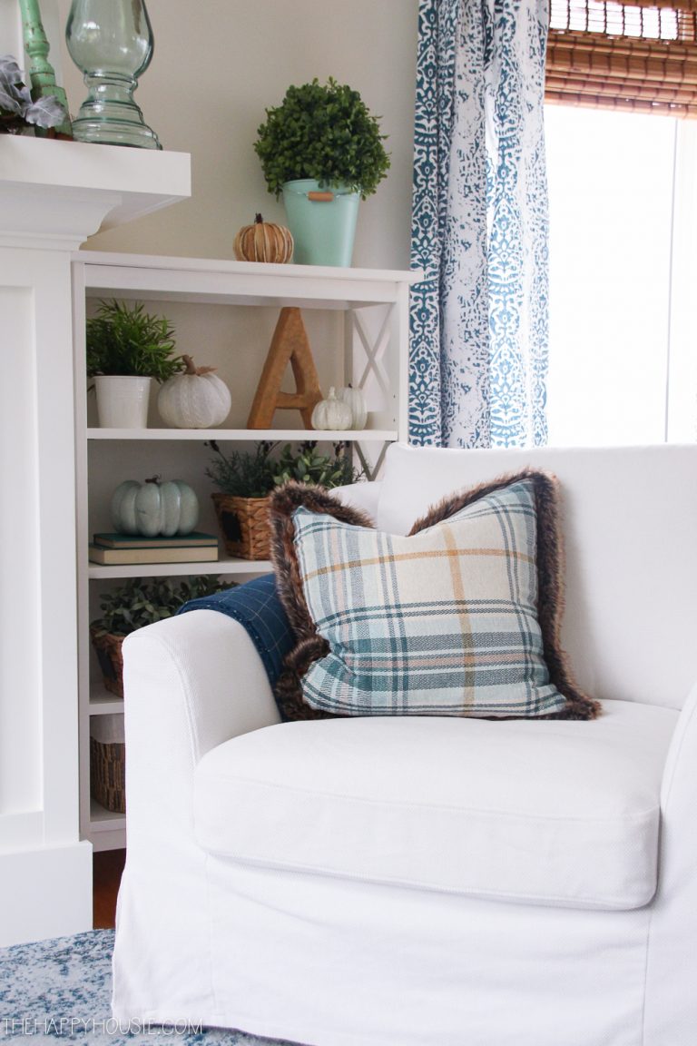 Blue & Green Fall Decor Home Tour | The Happy Housie