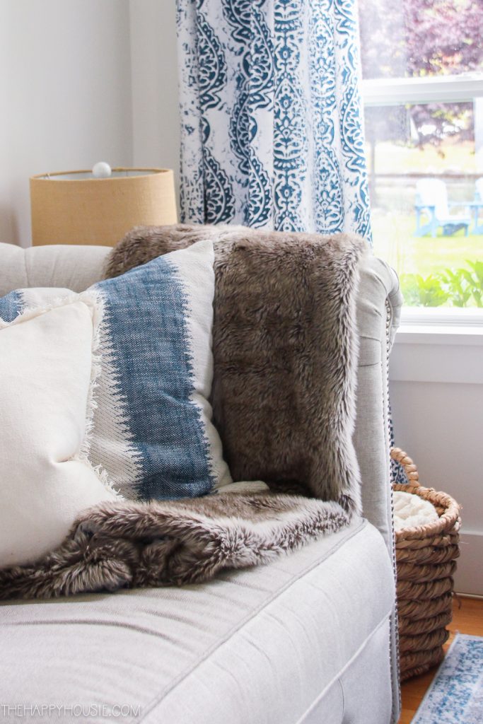 Blue & Green Fall Decor Home Tour | The Happy Housie