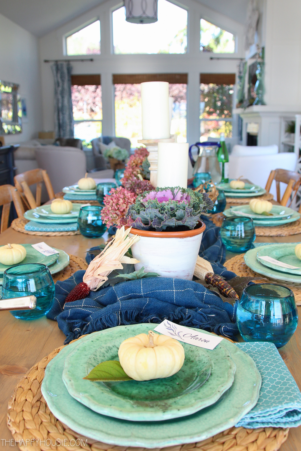 Cozy Plaid Fall & Thanksgiving Tablescape {with Printable Place Cards}