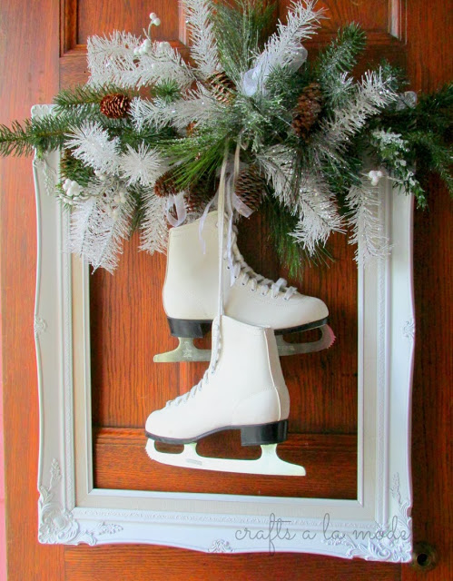 Ice skate square wreath.