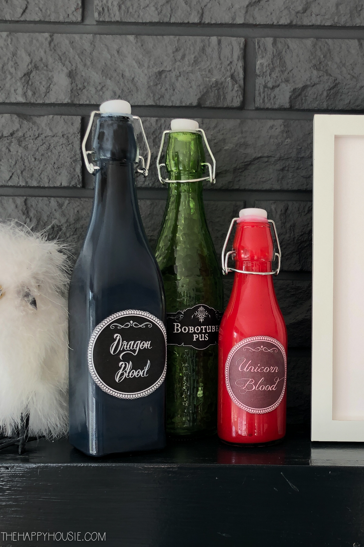 DIY Harry Potter Potion Bottles with Free Printable Labels (and Halloween Mantel!)