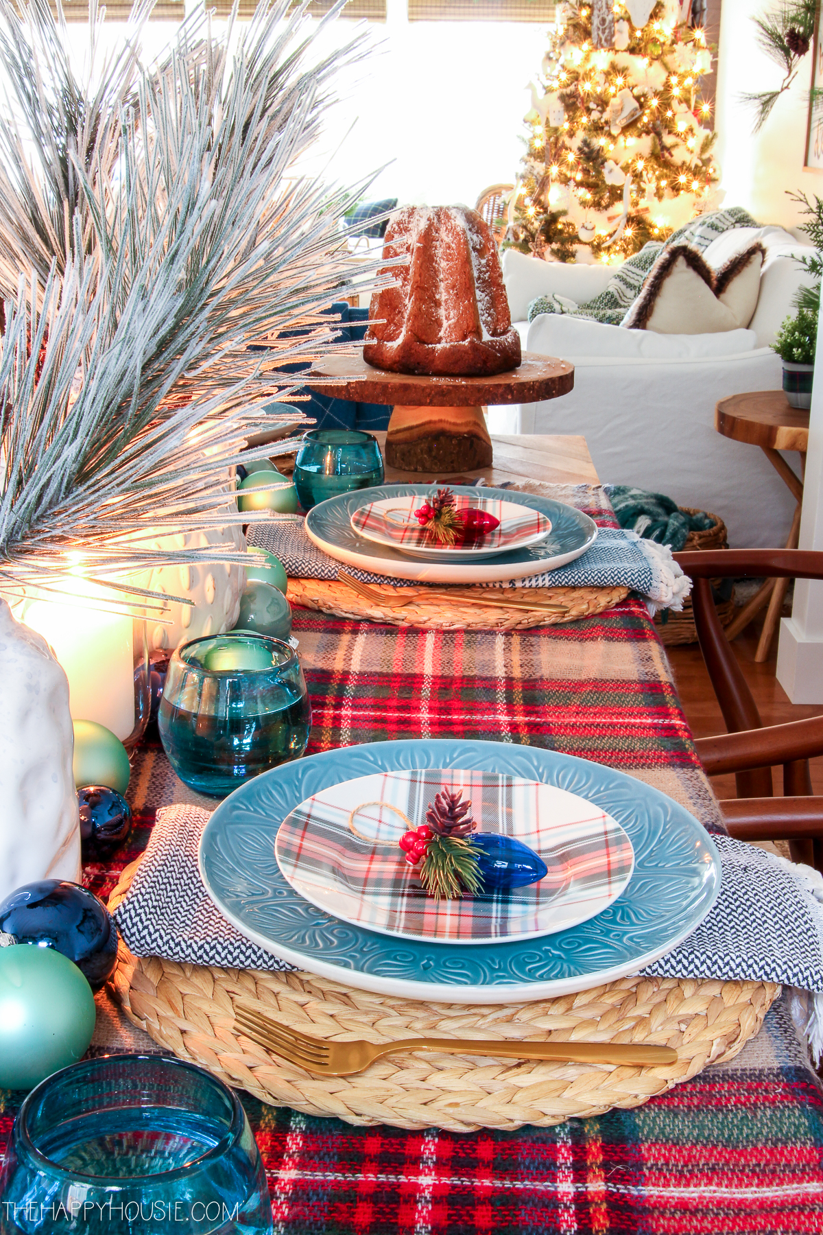 Holiday plaid plates are on larger blue plates.