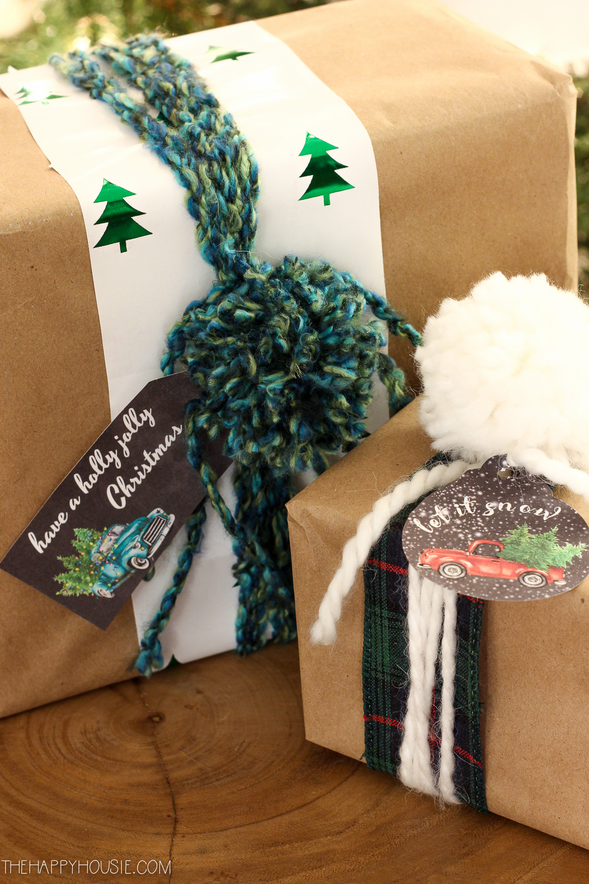 DIY Gift Wrap Ideas & Free Printable Holiday Gift Tags
