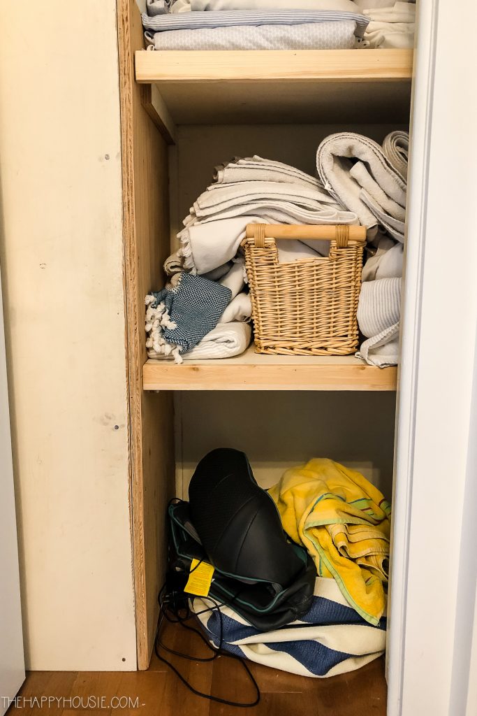 Simple Tips to Organize & Refresh Your Linen Closet | The Happy Housie