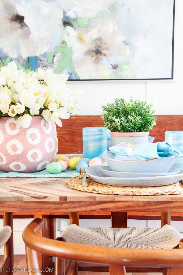Simple Spring & Easter Table Decor | The Happy Housie