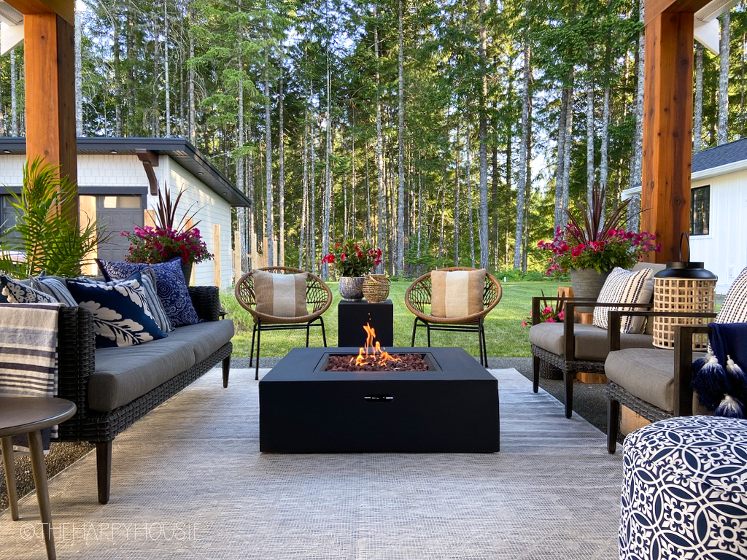 An outdoor first with patio furniture around it.