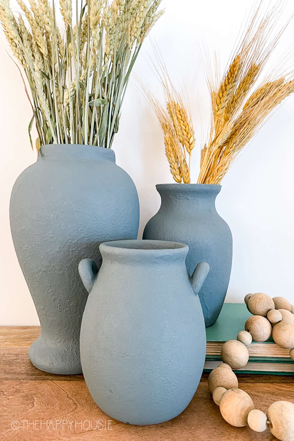 Fall Home Decor: DIY Textured Vase with Paint & Baking Soda