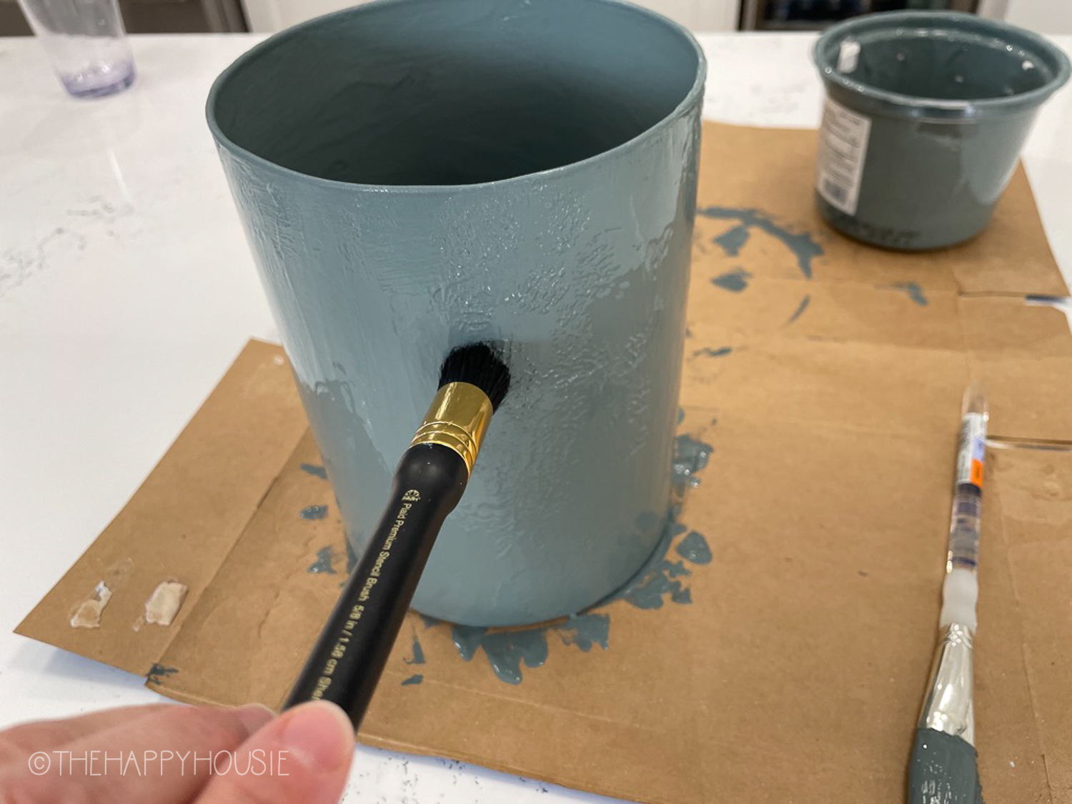 Using a stipple brush on the vase.