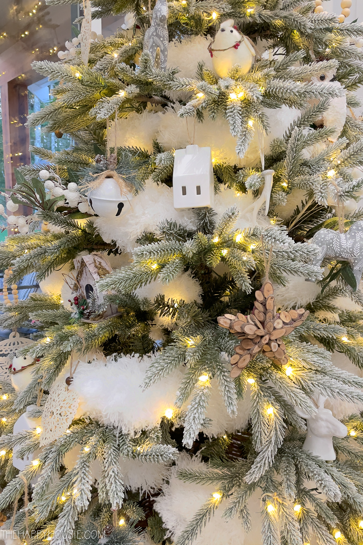 White lights on the tree.
