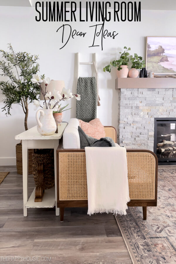 Summer Living Room Decor | The Happy Housie